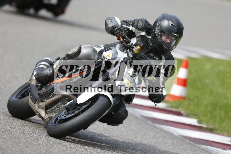 /53 16.09.2025 Track Day Domi Aegerter ADR/Gruppe gelb/2